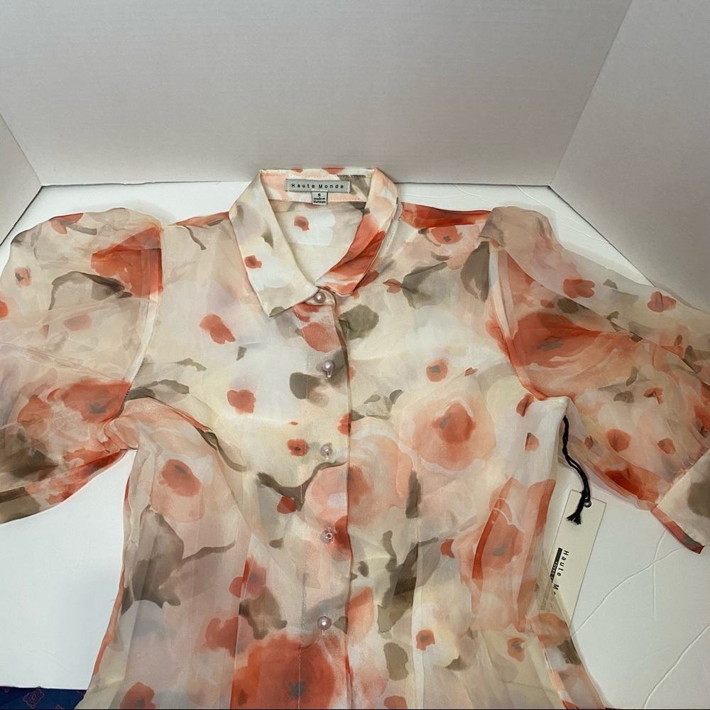 New floral blouse /small